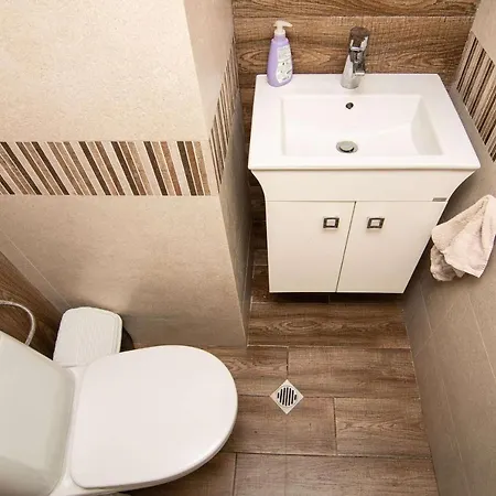Central Shabby Chic Flat Close To Paid Parking *