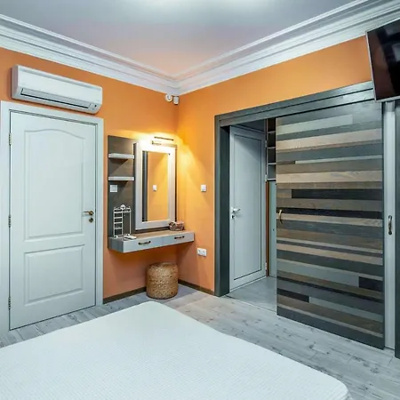 Daire Central Shabby Chic Flat Close To Paid Parking